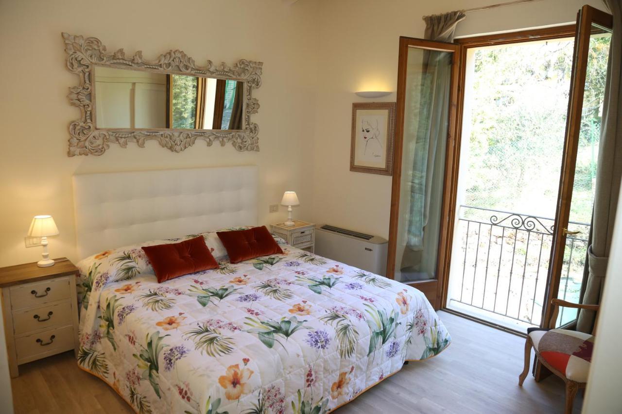 Casa Vacanze Squarcialupi カステッリーナ・イン・キアンティ シエナ エクステリア 写真