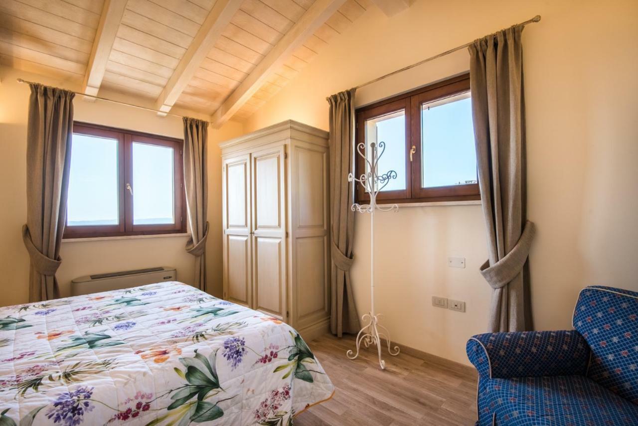 Casa Vacanze Squarcialupi カステッリーナ・イン・キアンティ シエナ エクステリア 写真