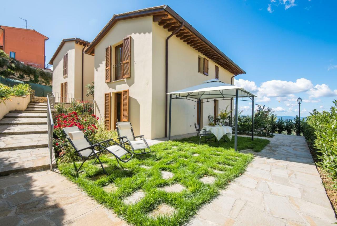 Casa Vacanze Squarcialupi カステッリーナ・イン・キアンティ シエナ エクステリア 写真