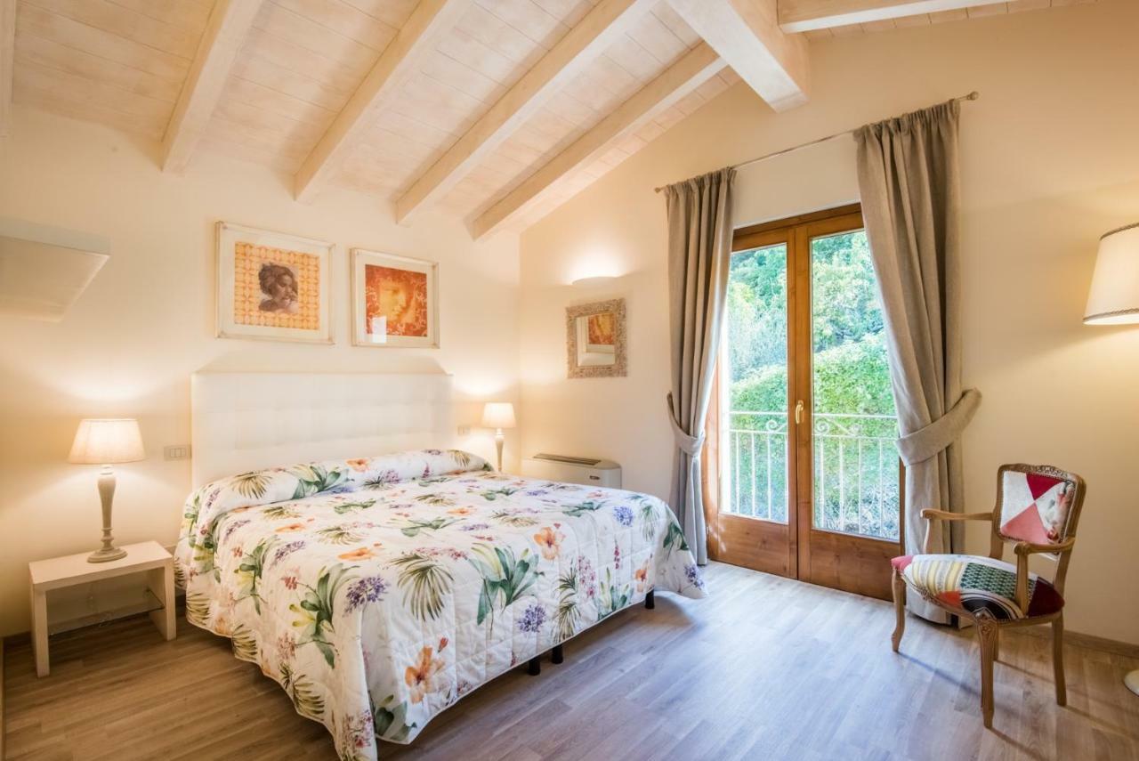 Casa Vacanze Squarcialupi カステッリーナ・イン・キアンティ シエナ エクステリア 写真