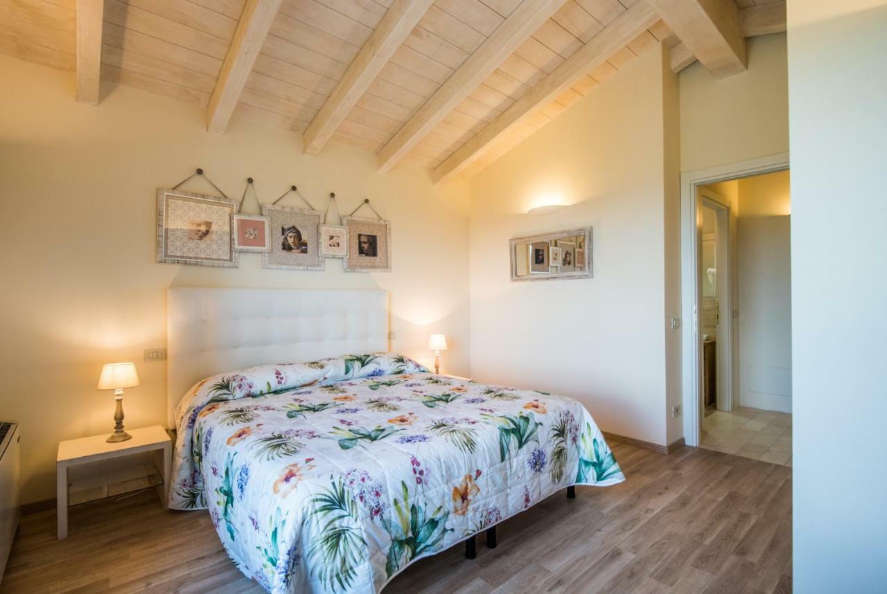 Casa Vacanze Squarcialupi カステッリーナ・イン・キアンティ シエナ エクステリア 写真